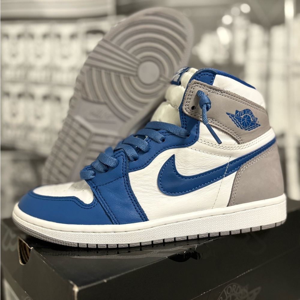 Air Jordan 1 Retro High OG “True Blue”